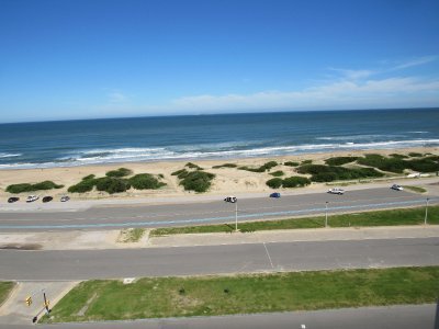 Apartamento en venta frente al mar playa Brava