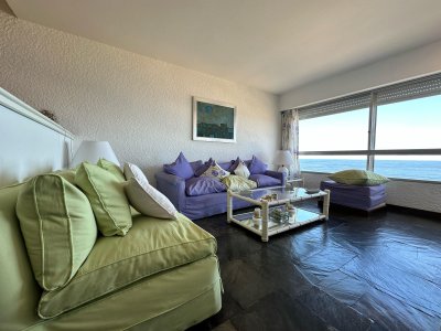 Apartamento de un dormitorio en venta en Punta del Este