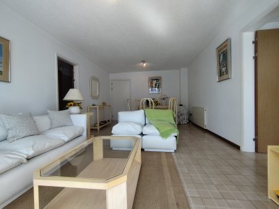  Alquiler y venta de apartamento de dos dormitorios en Punta del Este