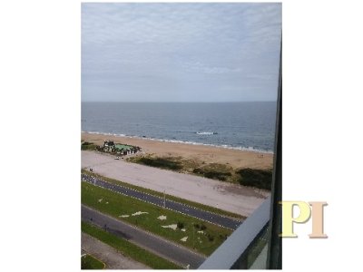 Primera linea al mar