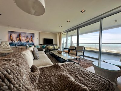Venta apartamento en playa Brava, Tiburon Terrazas Oceano