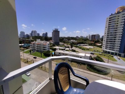 Alquiler de apartamento de 2 dormitorio en Punta del Este