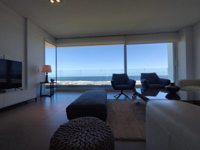 Apartamento en alquiler de 4 dormitorios en Punta del Este