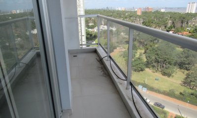 Venta de apartamento de 3 dormitorios en Punta del Este