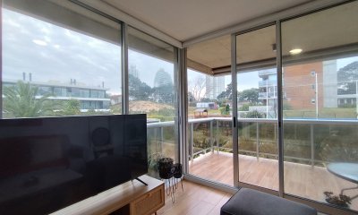 Venta de apartamento en playa mansa