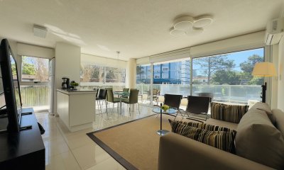 Apto en venta y alquiler, 1 dormitorio, Aidy grill, Punta del este.