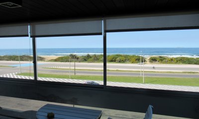 Apartamento en venta de 3 dormitorios en Punta del Este