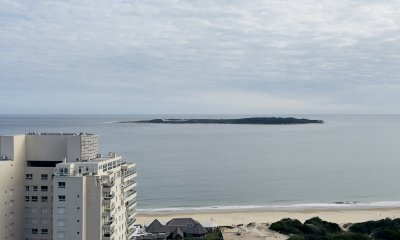 Apartamento en venta  torre de primer nivel