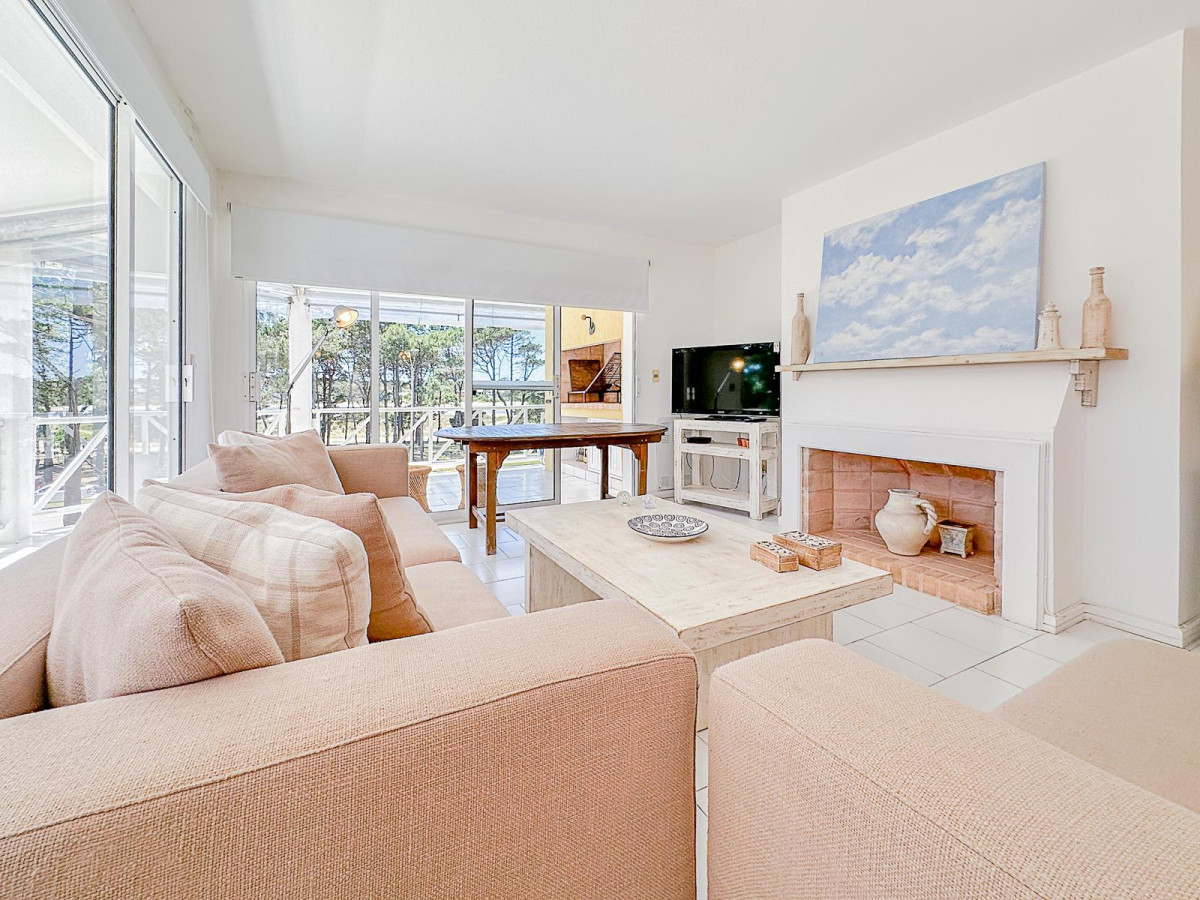 Apartamento en venta en primera linea de La Brava - Complejo Pinares de La Barra