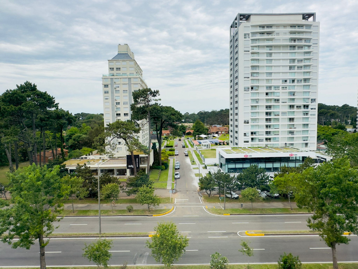 Venta Apartamento 2 dormitorios en Punta del este.
