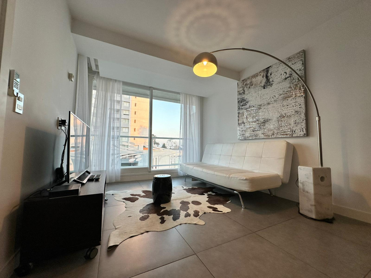 Venta de apartamento de un dormitorio en Torre YOO Punta.