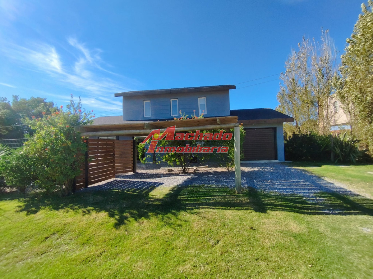 Casa en venta de dos dormitorios en Punta Ballena - MCH6803C
