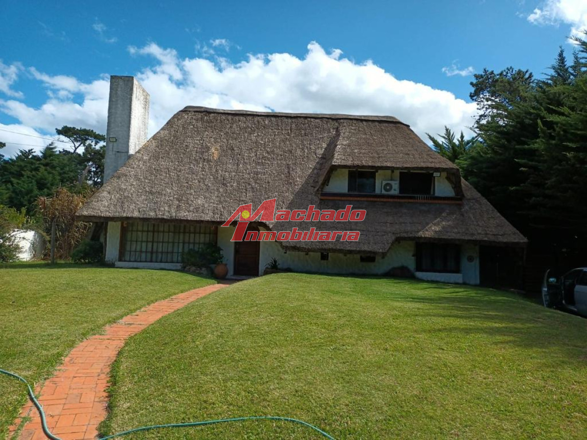 Marly - GoPunta - Portal Inmobiliario de Punta del Este - Maldonado