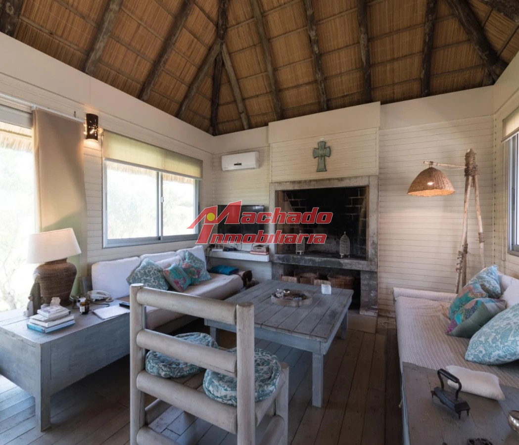 Club de Mar - GoPunta - Portal Inmobiliario de Punta del Este - Maldonado