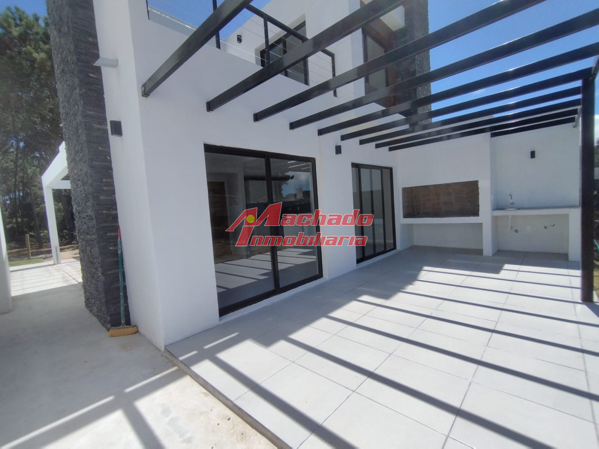 Burnett - GoPunta - Portal Inmobiliario de Punta del Este - Maldonado