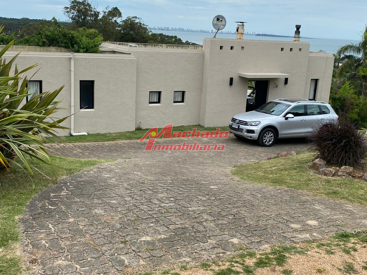 Lomo de la Ballena - GoPunta - Portal Inmobiliario de Punta del Este - Maldonado