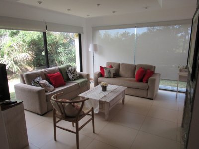 Casa en venta de 3 dormitorios en Balneario Buenos Aires