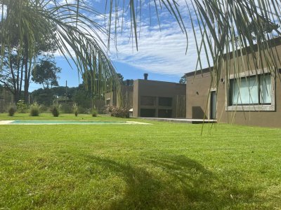 Casa en Venta - Pinares