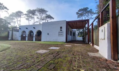Alquiler y  venta de casa de 3 dormitorios en venta en Punta del Este