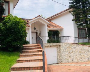 Alquiler y venta de casa en San Rafael
