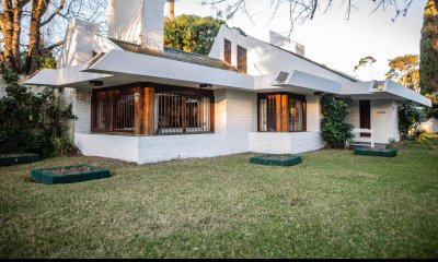 Casa en venta de 6 dormitorios, playa mansa, Punta del este.