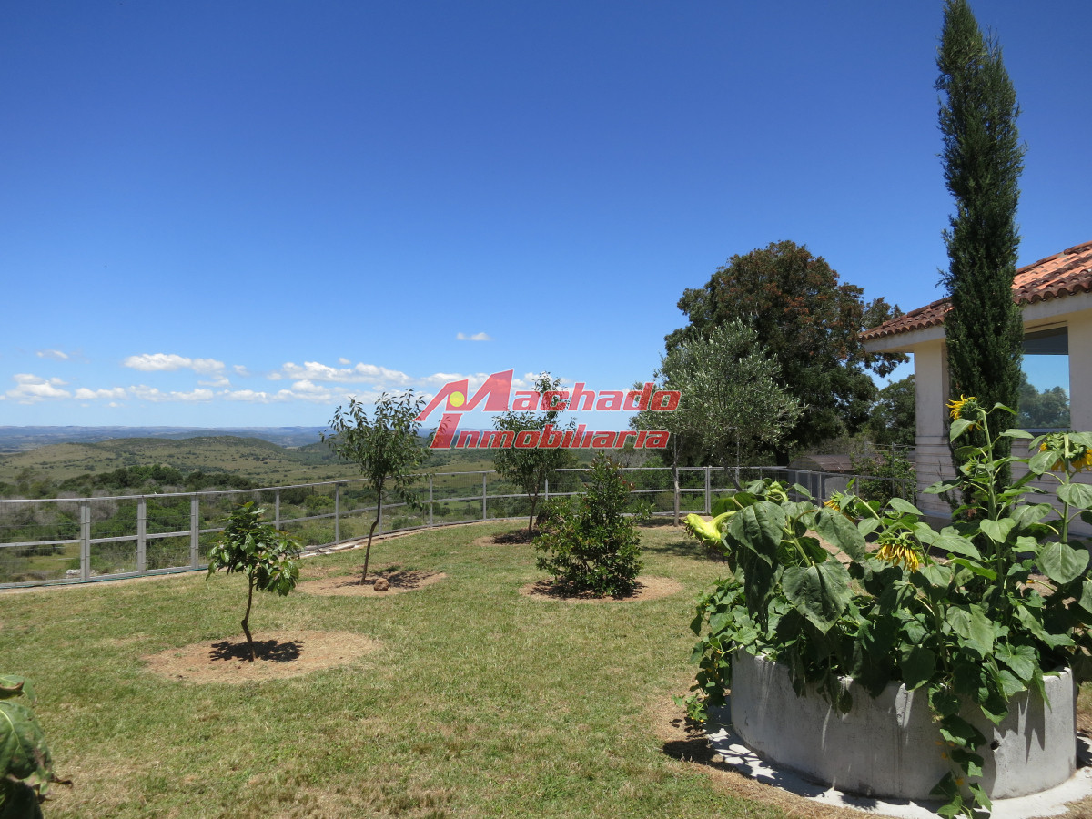chacra en venta con inmejorables vistas - GoPunta - Portal Inmobiliario de Punta del Este - Maldonado