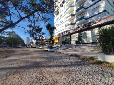 Venta de local en Puta del Este