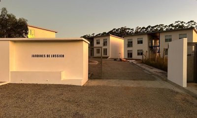 Apartamento en Venta en Lussich, cuenta con 2 dormitorios, un baño, living comedor  y patio