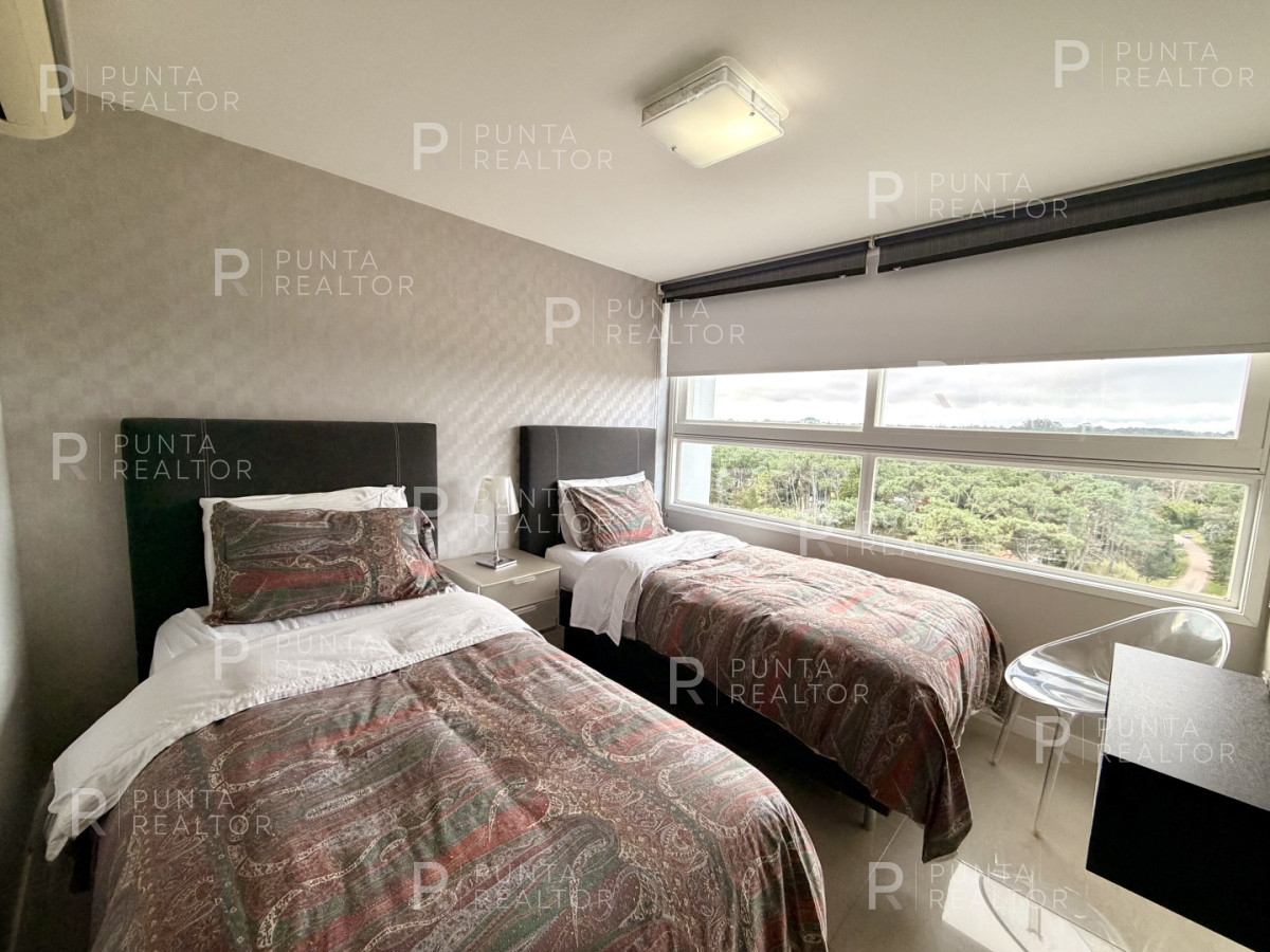 Apartamento ID.2694 - ESQUINERO 4 DORMITORIOS EN SUITE PISO ALTO EN VENTA TORRE ONE 