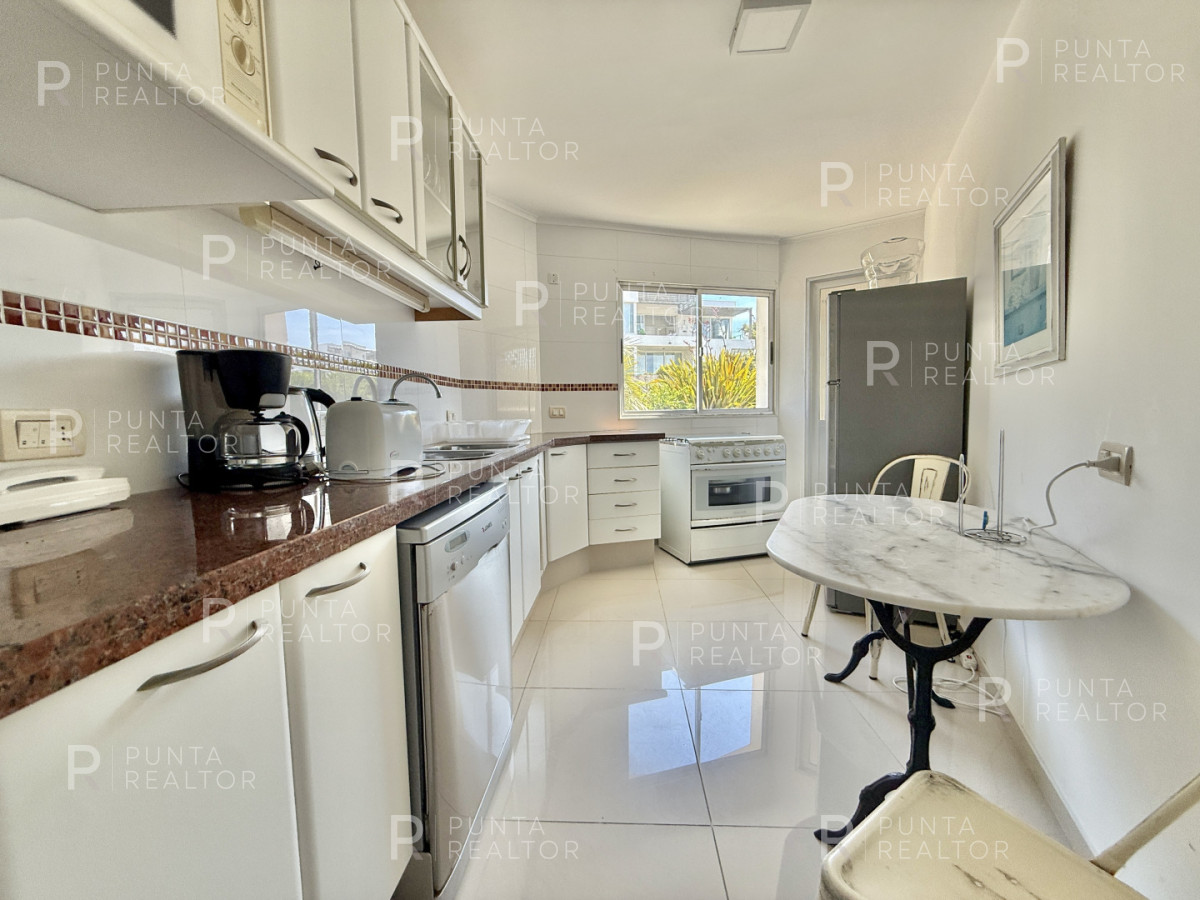 Apartamento ID.2601 - ALQUILER TEMPORARIO APARTAMENTO 4 DORMITORIOS MANATIALES