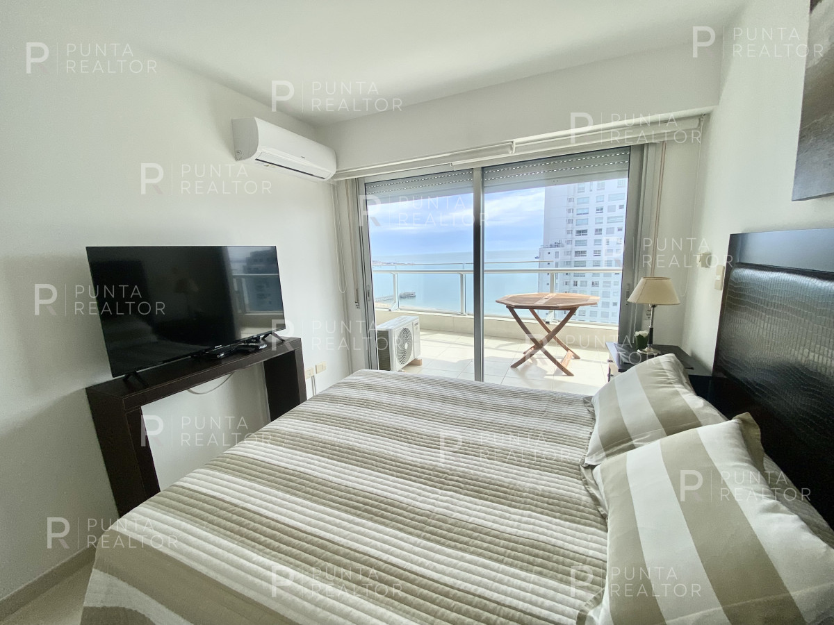 Apartamento ID.2583 - Apartamento en venta Playa Mansa 2 dormitorios