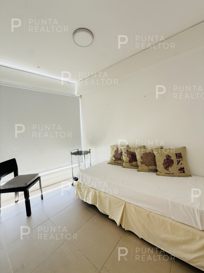 Apartamento ID.2703 - Exclusivo departamento esquinero en venta y alquiler temporal en Playa Brava