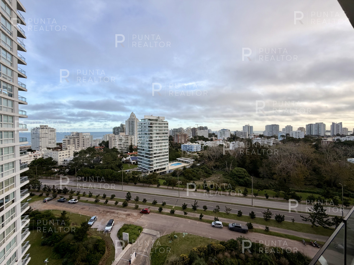 Apartamento ID.2694 - ESQUINERO 4 DORMITORIOS EN SUITE PISO ALTO EN VENTA TORRE ONE 