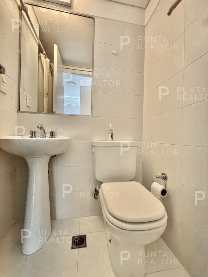 Apartamento ID.2703 - Exclusivo departamento esquinero en venta y alquiler temporal en Playa Brava