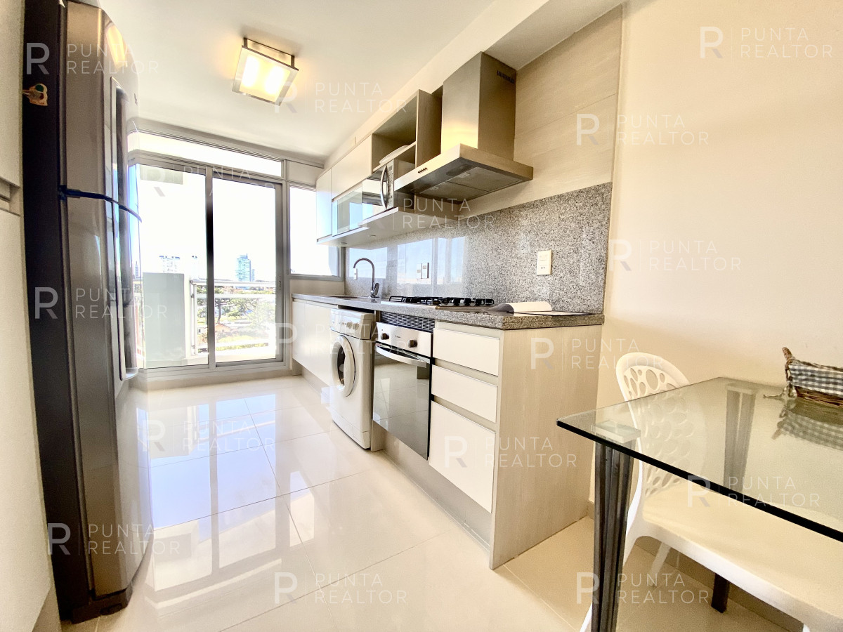 Apartamento ID.2582 - Apartamento en venta Playa Mansa 2 dormitorios SUNRISE TOWER