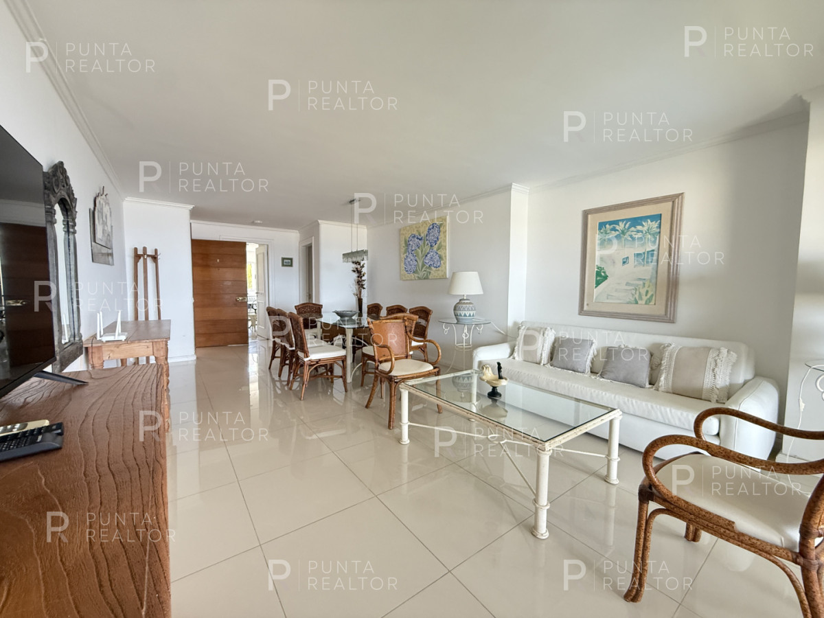 Apartamento ID.2601 - ALQUILER TEMPORARIO APARTAMENTO 4 DORMITORIOS MANATIALES