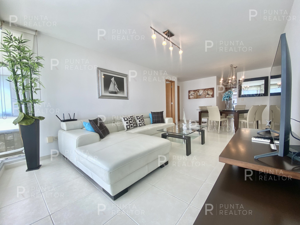 Apartamento ID.2583 - Apartamento en venta Playa Mansa 2 dormitorios
