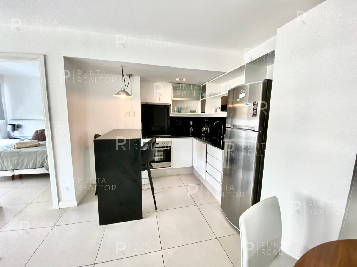 Apartamento ID.2709 - OPORTUNIDAD UNICA VENTA APARTAMENTO 2 DORMITORIOS EN PENINSULA PUNTA DEL ESTE LUX TOWER