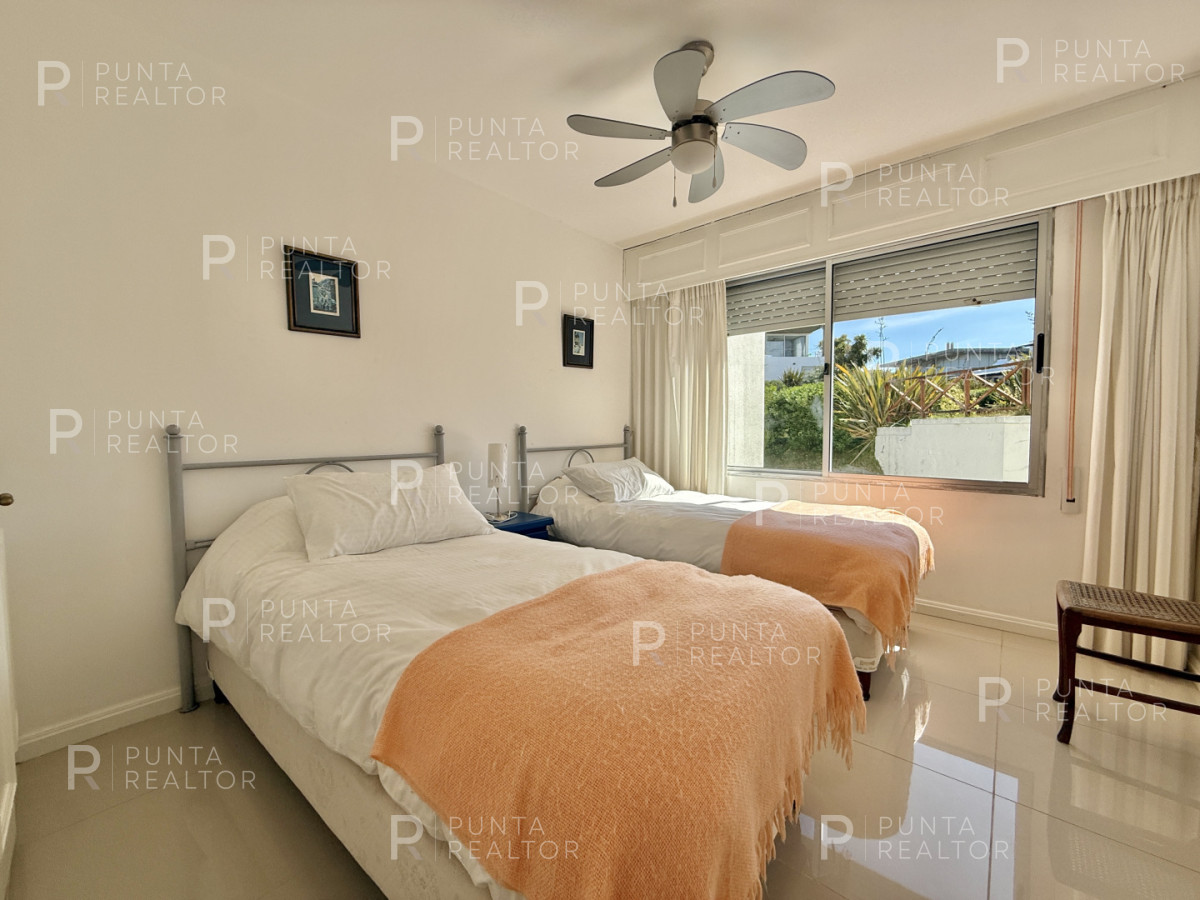 Apartamento ID.2601 - ALQUILER TEMPORARIO APARTAMENTO 4 DORMITORIOS MANATIALES