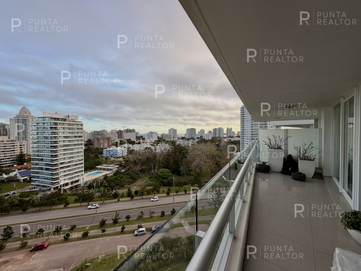 Apartamento ID.2694 - ESQUINERO 4 DORMITORIOS EN SUITE PISO ALTO EN VENTA TORRE ONE 