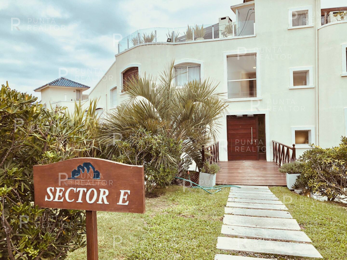 Apartamento ID.2601 - ALQUILER TEMPORARIO APARTAMENTO 4 DORMITORIOS MANATIALES
