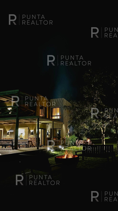 Casa ID.2706 - Excelente casa en venta y alquiler temporal en Manantiales