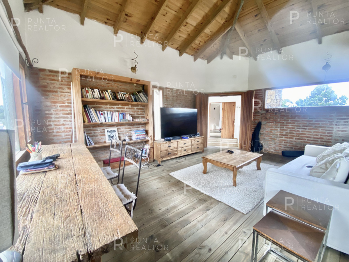 Casa ID.2691 - excepcional propiedad en Punta del Este