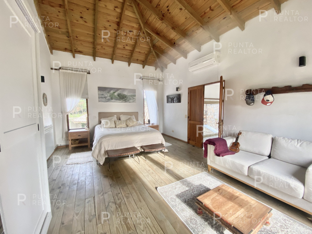 Casa ID.2691 - excepcional propiedad en Punta del Este