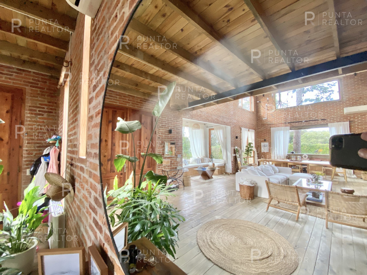 Casa ID.2691 - excepcional propiedad en Punta del Este