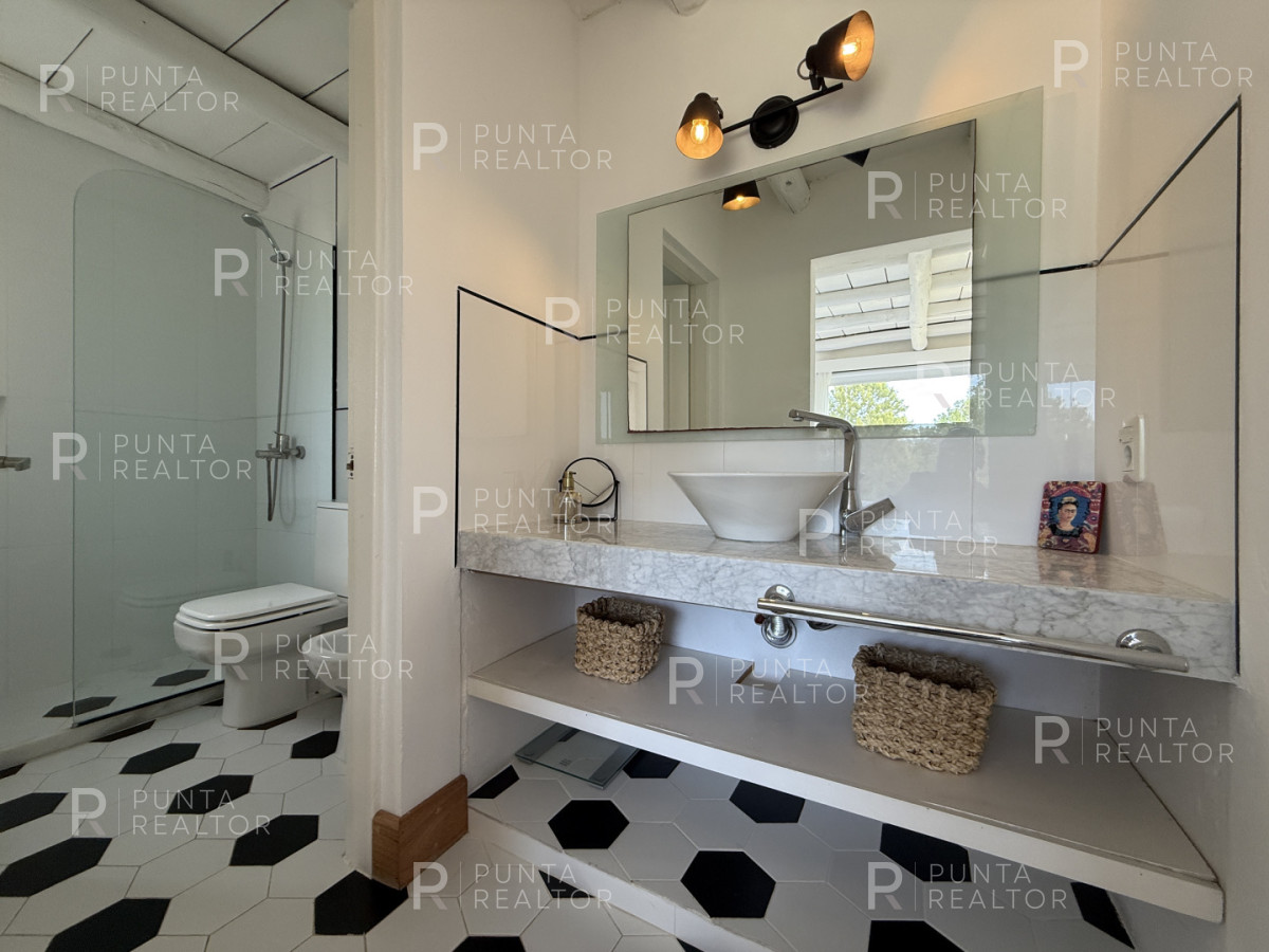 Casa ID.2706 - Excelente casa en venta y alquiler temporal en Manantiales