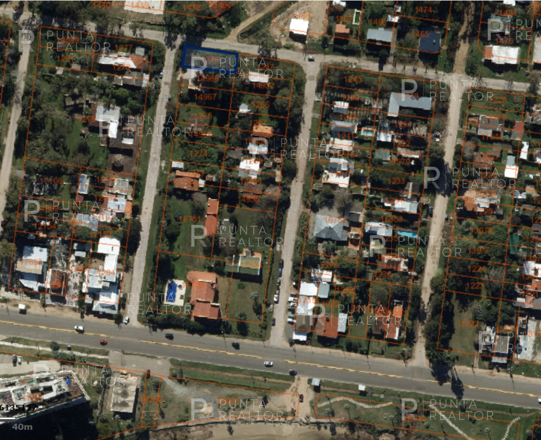 Terreno ID.2662 - OPORTUNIDAD LOTE ESQUINERO EN EXCELENTE UBICACION DE LA BARRA, EL TESORO A 1 CUADRAS DE RUTA 10 Y A MINUTOS DEL PUNTE DE LA BARRA