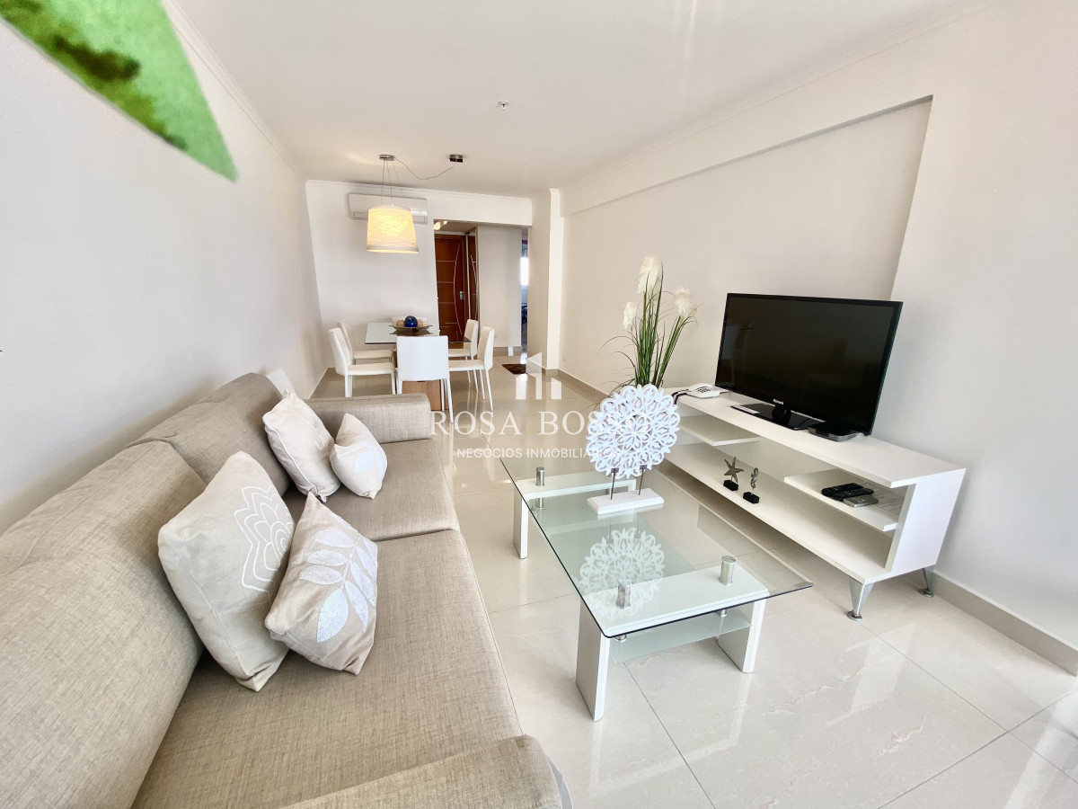 Apartamento ID.7998 - Apartamento en venta Playa Mansa 2 dormitorios MIAMI BOOULEVARD