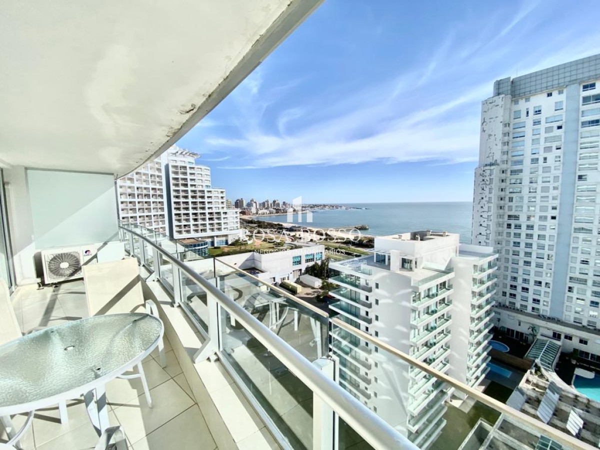 Apartamento ID.7992 - Apartamento en alquiler temporario Playa Mansa 2 dormitorios SEASON TOWER