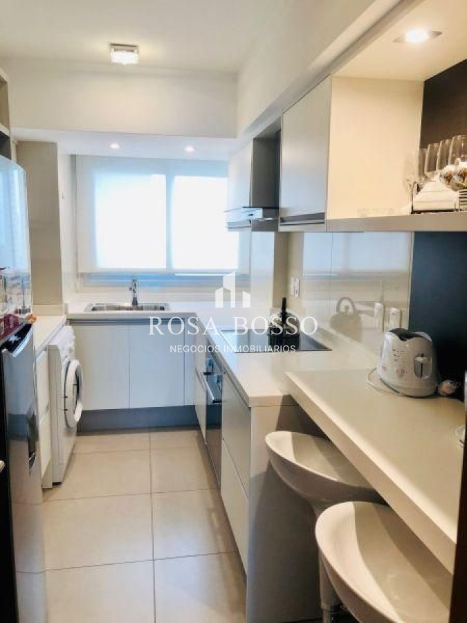 Apartamento ID.7998 - Apartamento en venta Playa Mansa 2 dormitorios MIAMI BOOULEVARD